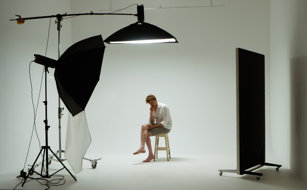 Differences between a Professional Headshot and a Standard Portrait
