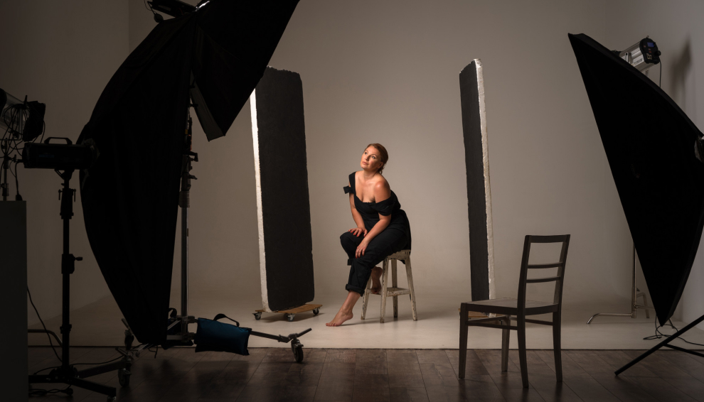 Feel And Mood Of Portrait And Headshot 