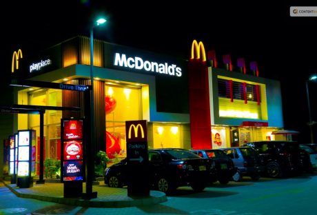 is mcdonald's open on christmas