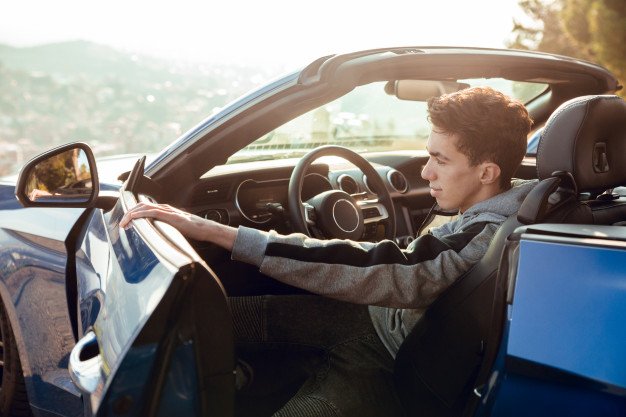 Dangers of texting and driving for teens