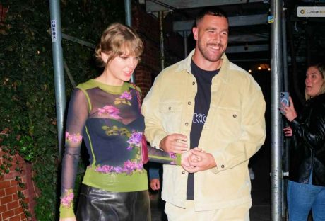 Taylor Swift and Travis Kelce's Festive PDA Steals the Spotlight