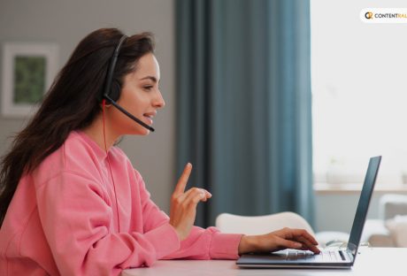 what do consumer services jobs pay